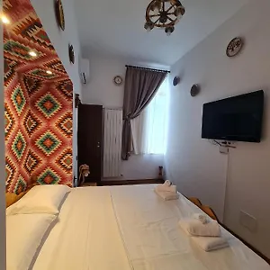verificați disponibilitatea