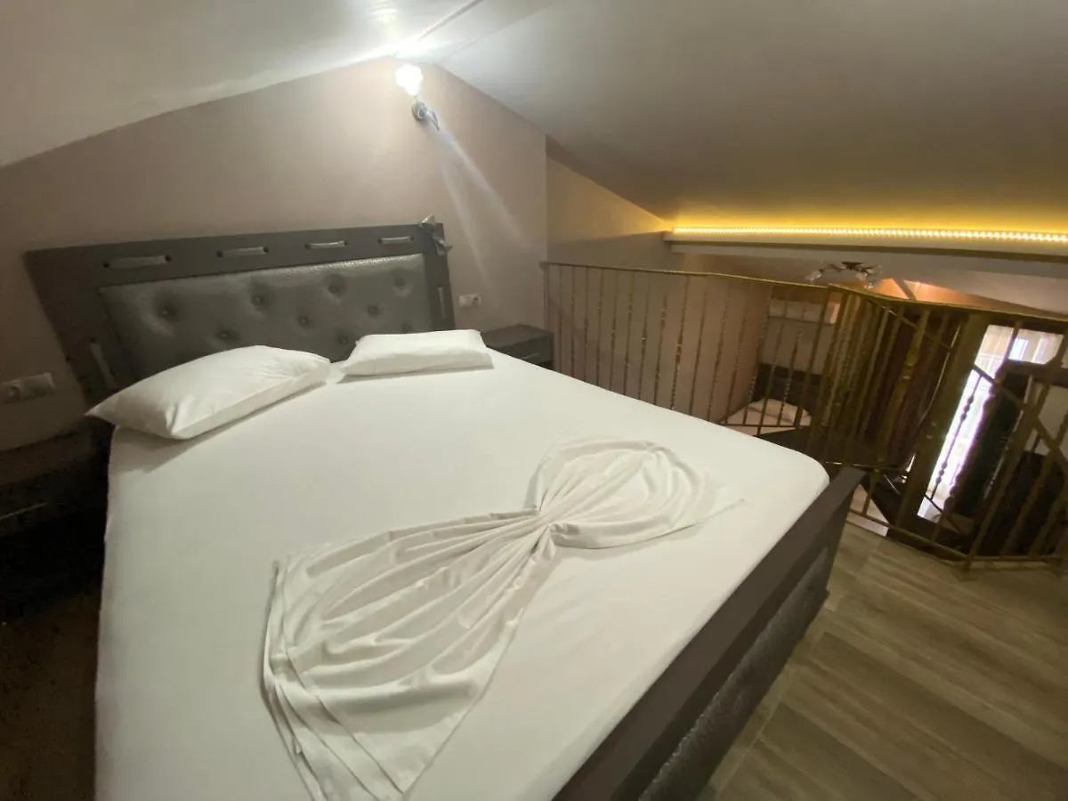House Kiratsi Apartment Sarti